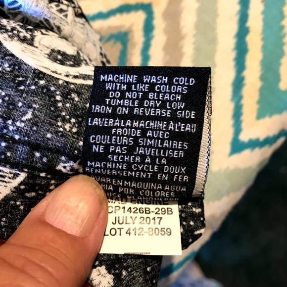 Star Wars 100% Cotton Button Down Shirt - Picture 5 of 8